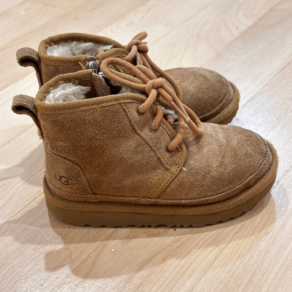 UGG Tan Suede Lace-Up Winter Boots size 10US